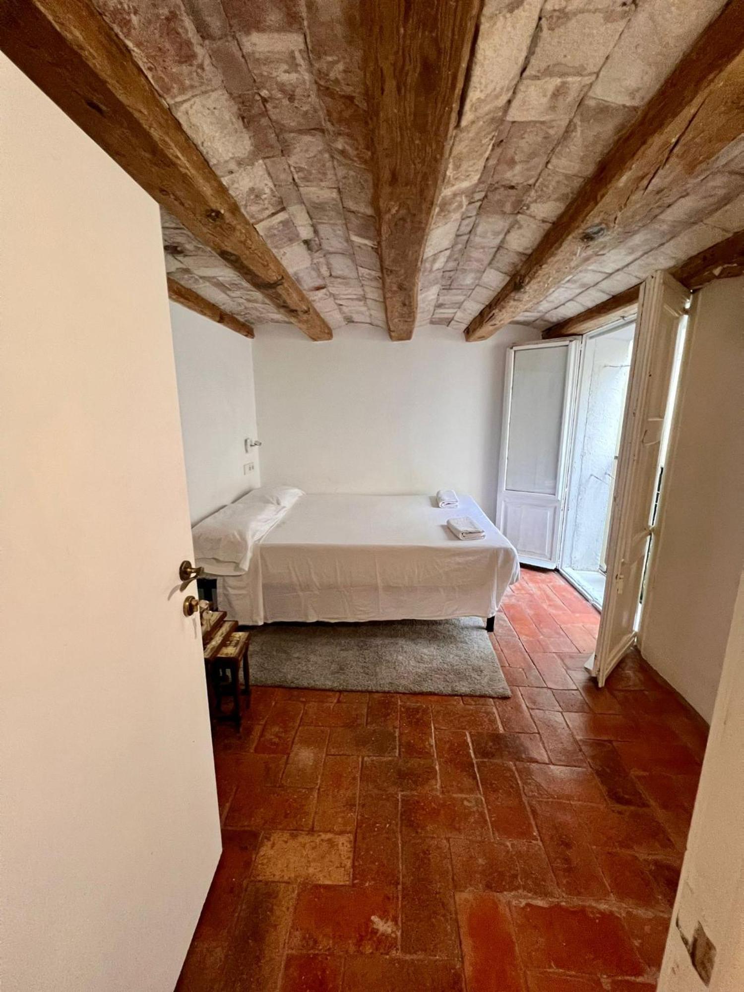 Habitacion Para Grupos Hasta 8 En Plena Rambla De Cataluna Барселона Екстериор снимка