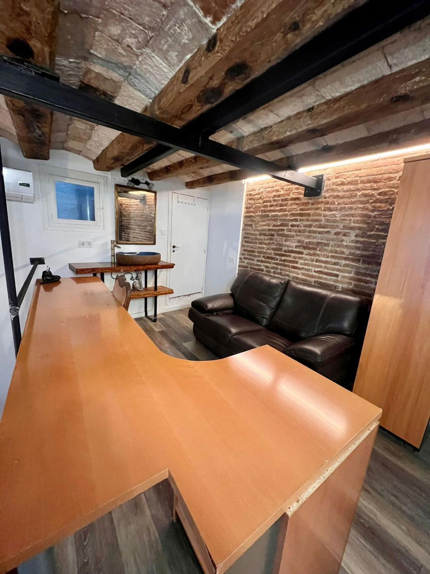 Habitacion Para Grupos Hasta 8 En Plena Rambla De Cataluna Барселона Екстериор снимка